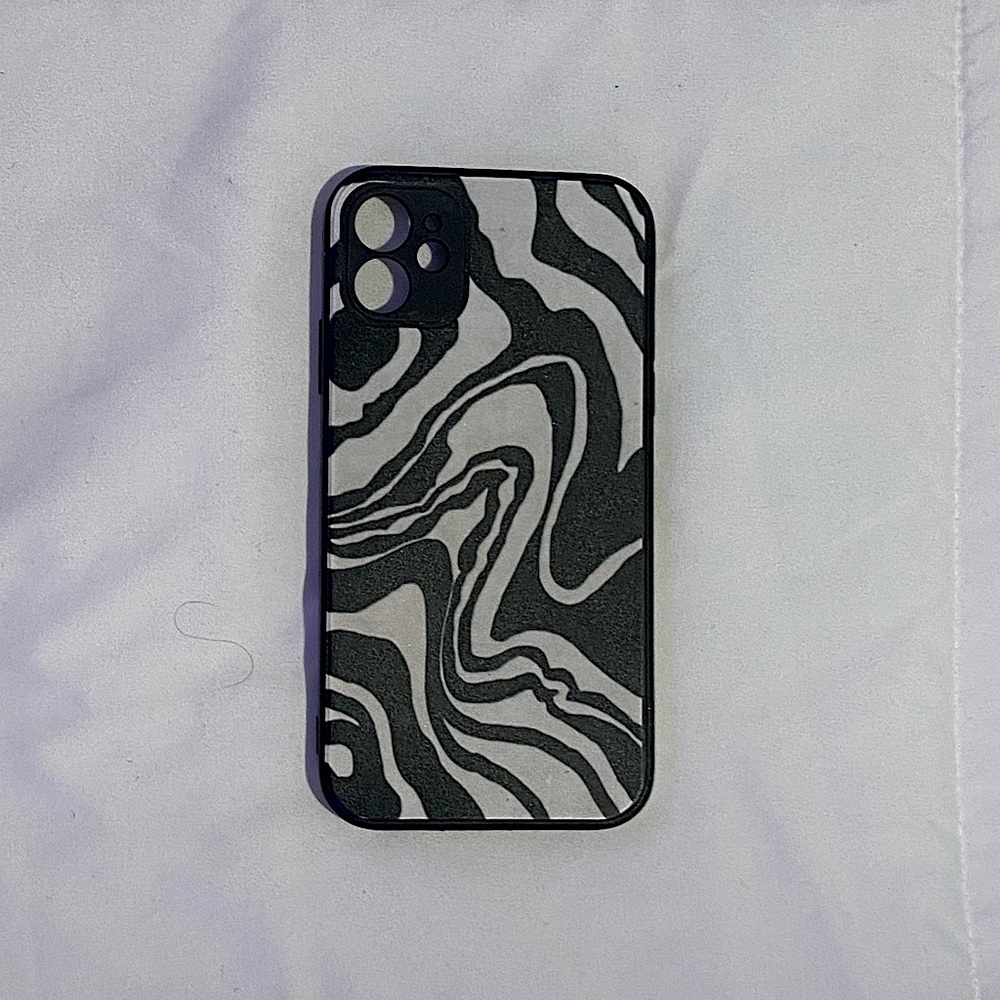Black and white iPhone 11 case